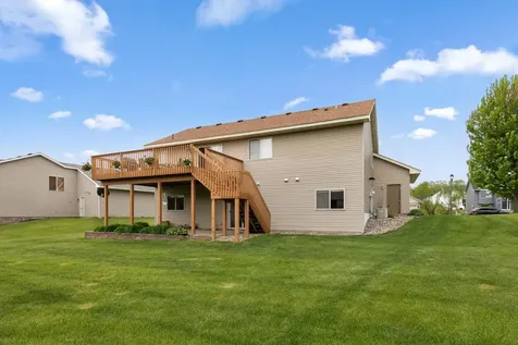 831 Beech Lane S Annandale MN 55302