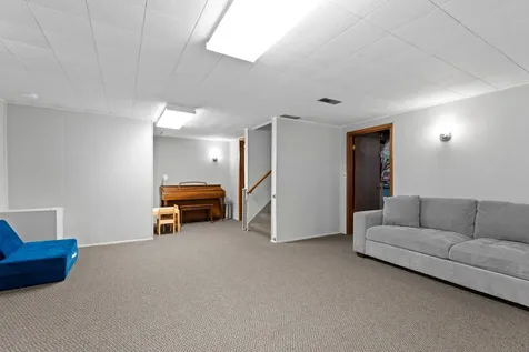2435 25th Street NW Rochester MN 55901