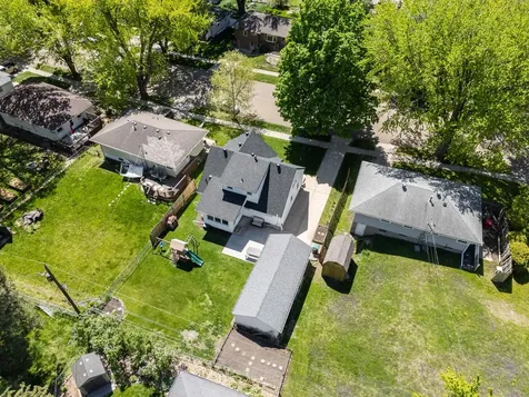 2435 25th Street NW Rochester MN 55901