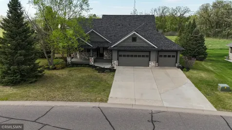 38270 Everett Avenue North Branch MN 55056