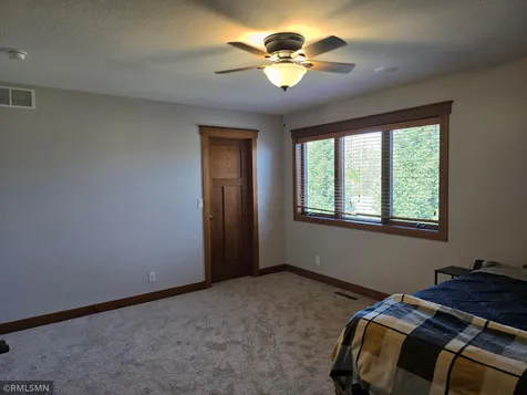 38270 Everett Avenue North Branch MN 55056