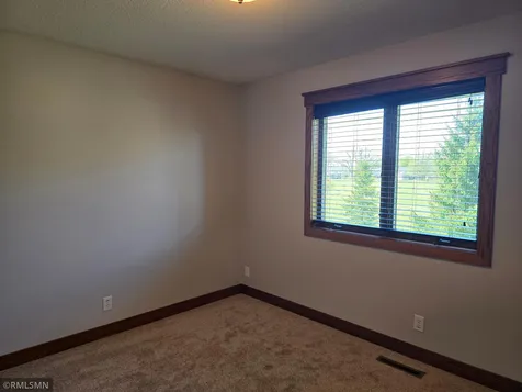 38270 Everett Avenue North Branch MN 55056