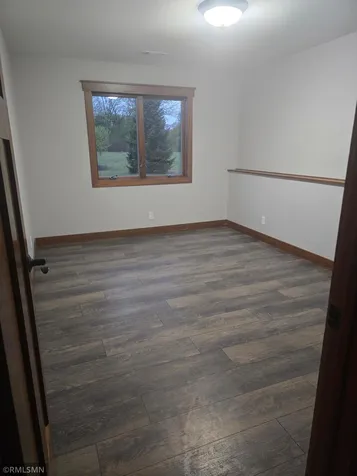 38270 Everett Avenue North Branch MN 55056