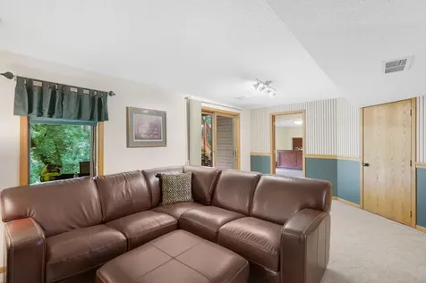 11076 191st Avenue NW Elk River MN 55330
