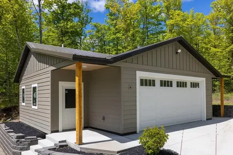 17585 S Crystal Springs Road Grand Rapids MN 55744