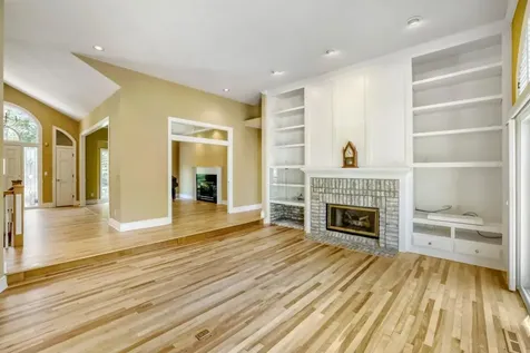 7170 Kenmare Drive Bloomington MN 55438