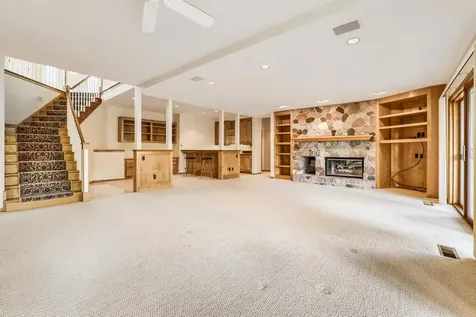 7170 Kenmare Drive Bloomington MN 55438