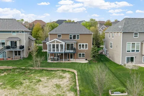 15715 56th Avenue N Plymouth MN 55446