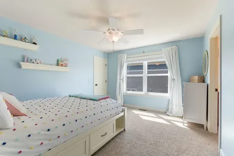 15715 56th Avenue N Plymouth MN 55446