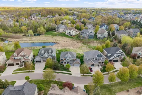 15715 56th Avenue N Plymouth MN 55446