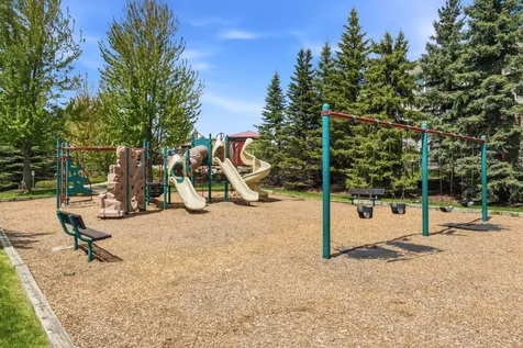 15715 56th Avenue N Plymouth MN 55446