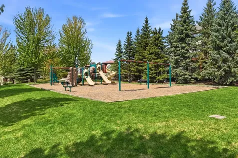15715 56th Avenue N Plymouth MN 55446