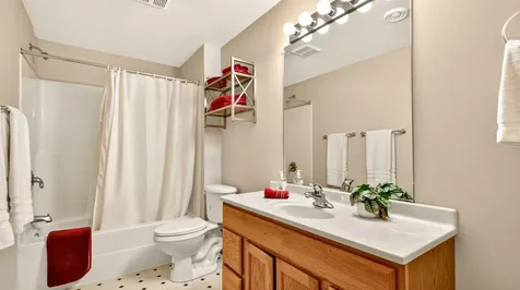 4409 Echo Valley Drive Eau Claire WI 54701
