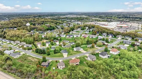 4409 Echo Valley Drive Eau Claire WI 54701