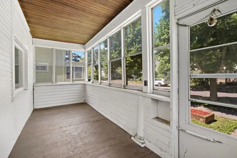 220 Sidney Street E Saint Paul MN 55107