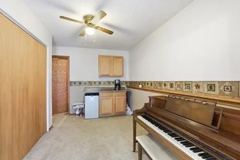 9480 71st Bay S Cottage Grove MN 55016