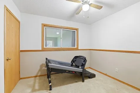 9480 71st Bay S Cottage Grove MN 55016