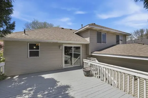 9480 71st Bay S Cottage Grove MN 55016