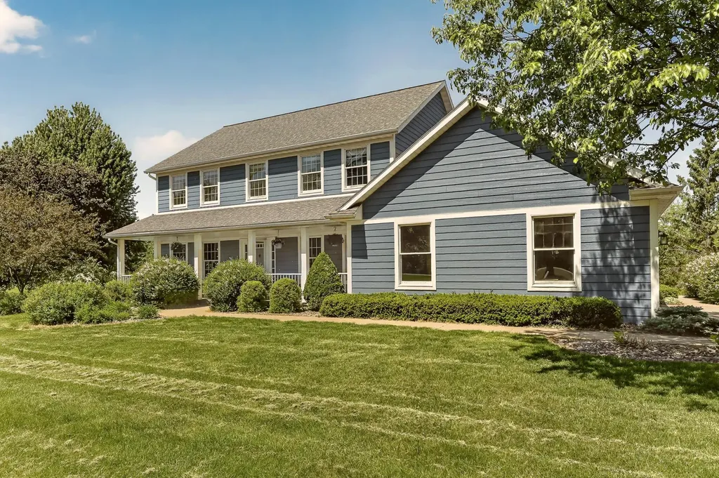 5823 Summit Lane NE Rochester MN 55906