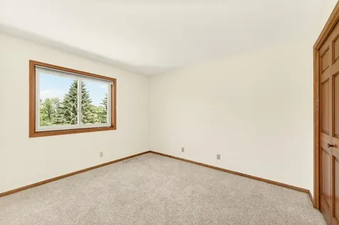 5823 Summit Lane NE Rochester MN 55906