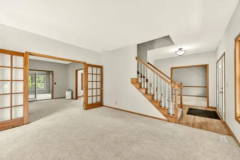5823 Summit Lane NE Rochester MN 55906