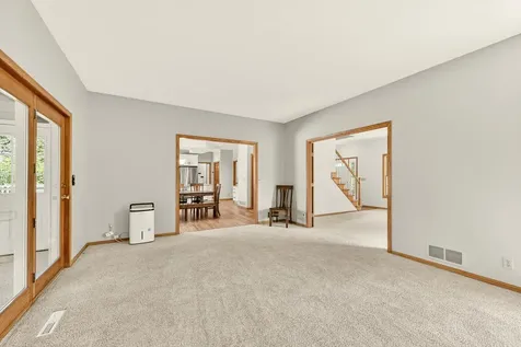 5823 Summit Lane NE Rochester MN 55906