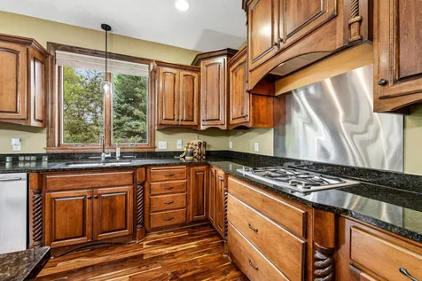 18658 Ponderosa Court Eden Prairie MN 55347