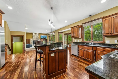 18658 Ponderosa Court Eden Prairie MN 55347