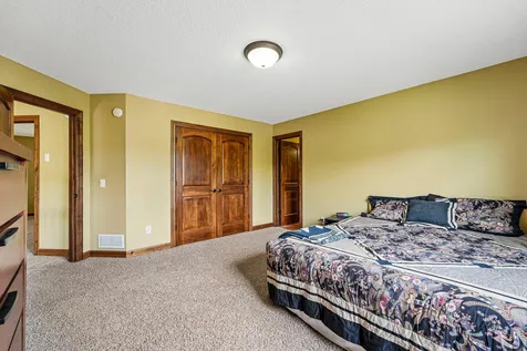18658 Ponderosa Court Eden Prairie MN 55347