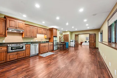 18658 Ponderosa Court Eden Prairie MN 55347