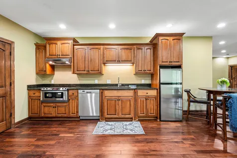 18658 Ponderosa Court Eden Prairie MN 55347