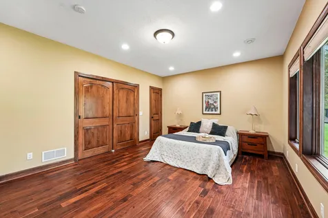 18658 Ponderosa Court Eden Prairie MN 55347