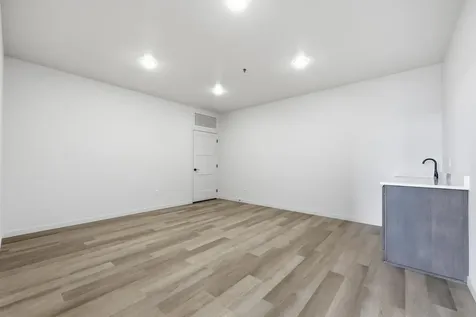 300 Main Avenue Fargo ND 58103