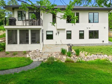 10821 Blossom Road Eden Prairie MN 55347