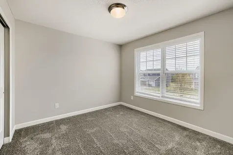 5055 Greenwood Lane Rockford MN 55373