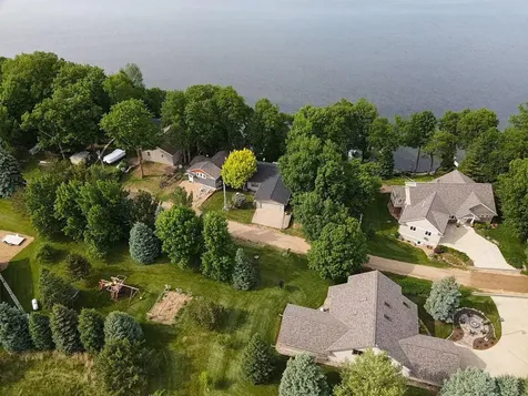 22818 Stavenau Lane Elysian MN 56028