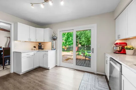 16620 N Hillcrest Court Eden Prairie MN 55346