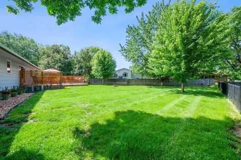 16620 N Hillcrest Court Eden Prairie MN 55346