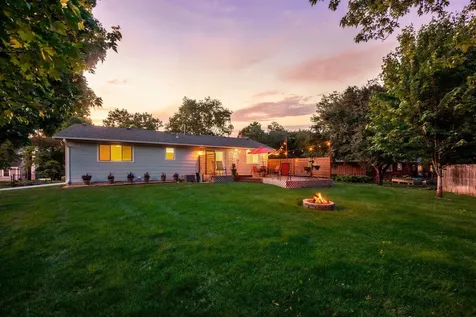 16620 N Hillcrest Court Eden Prairie MN 55346