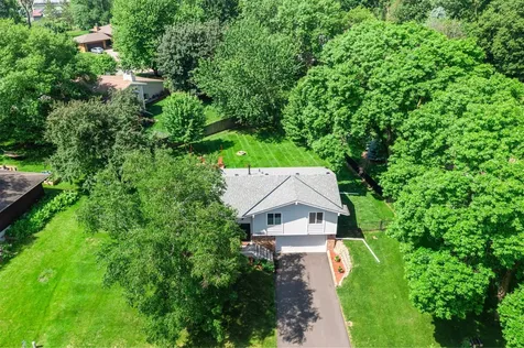 16620 N Hillcrest Court Eden Prairie MN 55346
