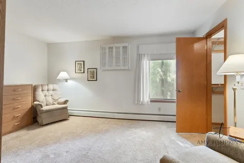 8025 Xerxes Avenue S Bloomington MN 55431