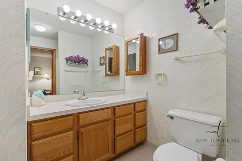 8025 Xerxes Avenue S Bloomington MN 55431