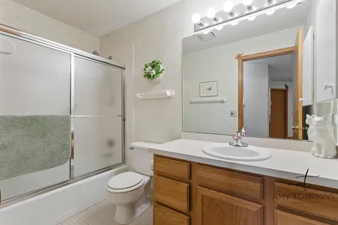 8025 Xerxes Avenue S Bloomington MN 55431