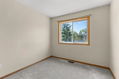 2756 Cutters Grove Circle Anoka MN 55303
