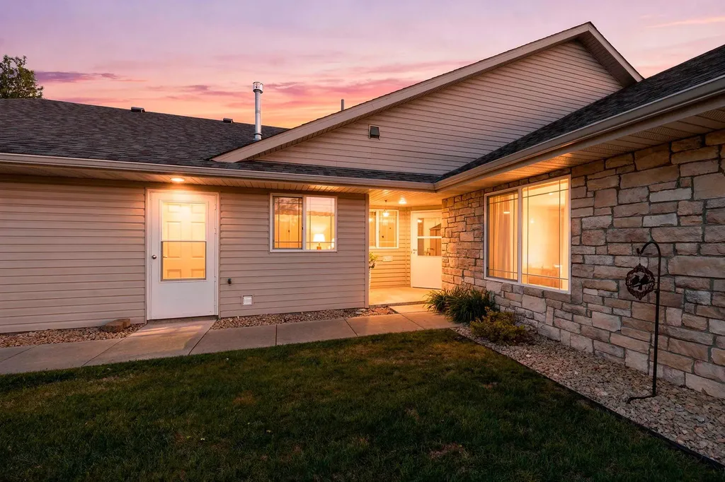 505 4th Street Farmington MN 55024