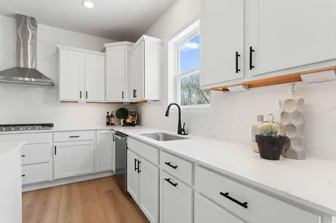 1918 Timber Lane Carver MN 55315
