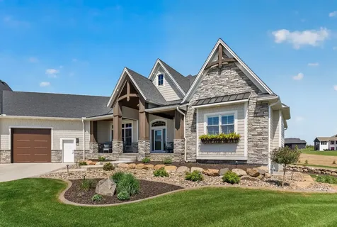 4435 167th Avenue NW Andover MN 55304