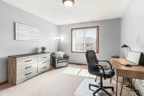 15104 Cimarron Way Rosemount MN 55068