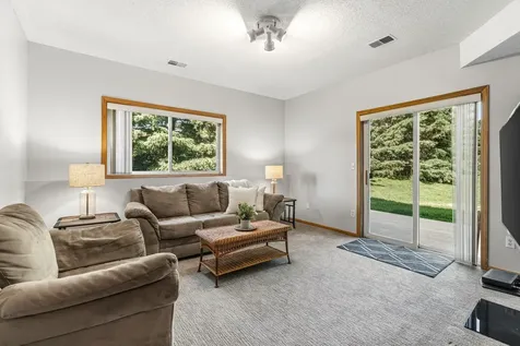 15104 Cimarron Way Rosemount MN 55068
