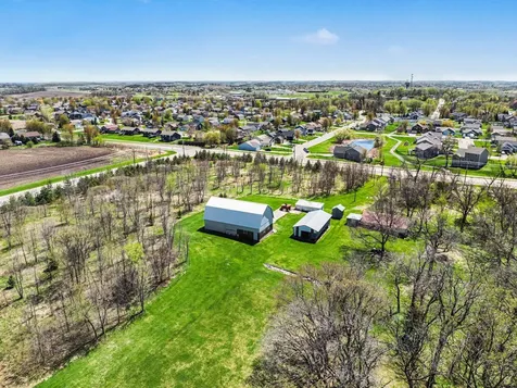8071 70th Street W Lonsdale MN 55046